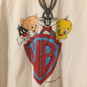 Vintage 1974 Warner bros large long sleeve shirt